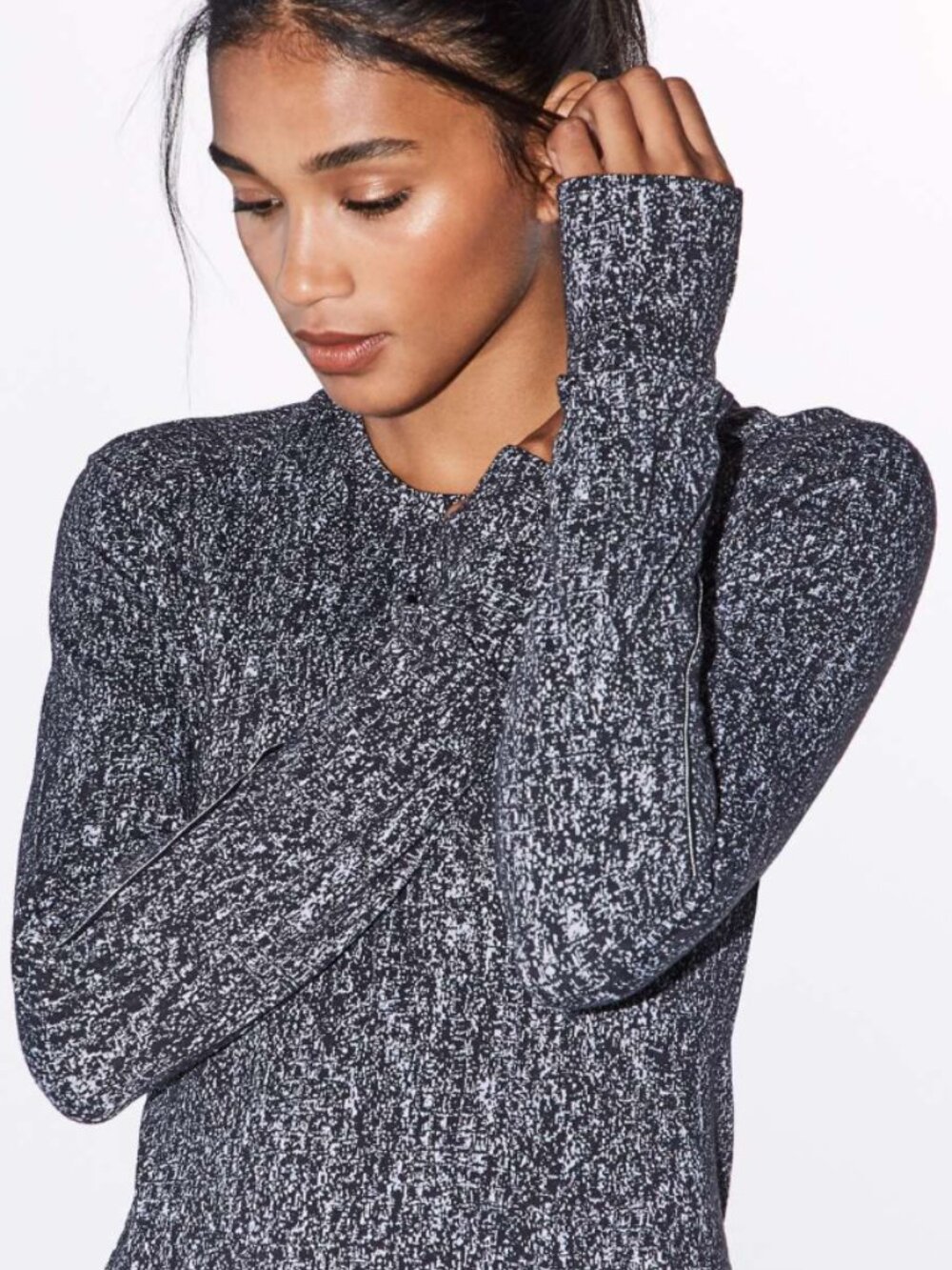 Lululemon Extra Mile Long Sleeve Running Top Jacquard Black & White Size 6 - Picture 2 of 11